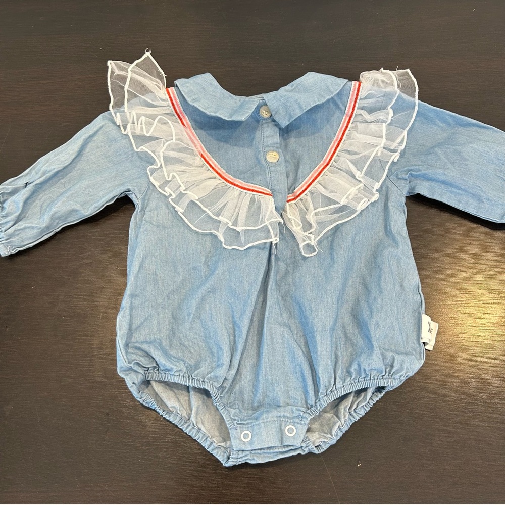 ☀️ 3/$15 Chambray Long Sleeve Bodysuit with Ruffle Collar Blue - Picture 1 of 4